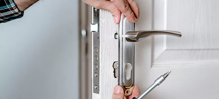 Front Door Knob Repair in Tallahassee, FL